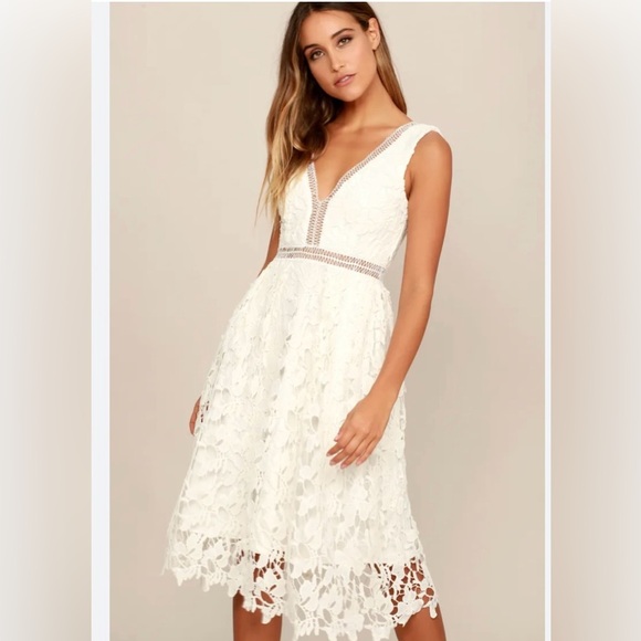 Lulus Dresses & Skirts - LULUS Ivory Lace Midi Dress XS